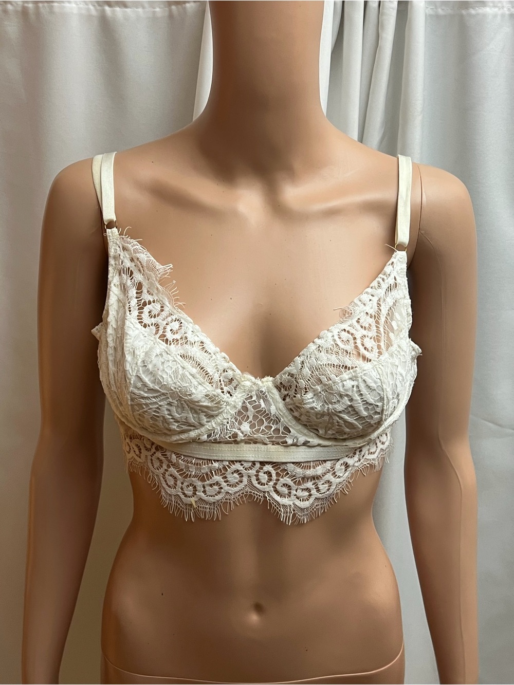 Tic Toc White Lace Bralette Bra Crop Top Size L Adjustable Straps Boho Floral